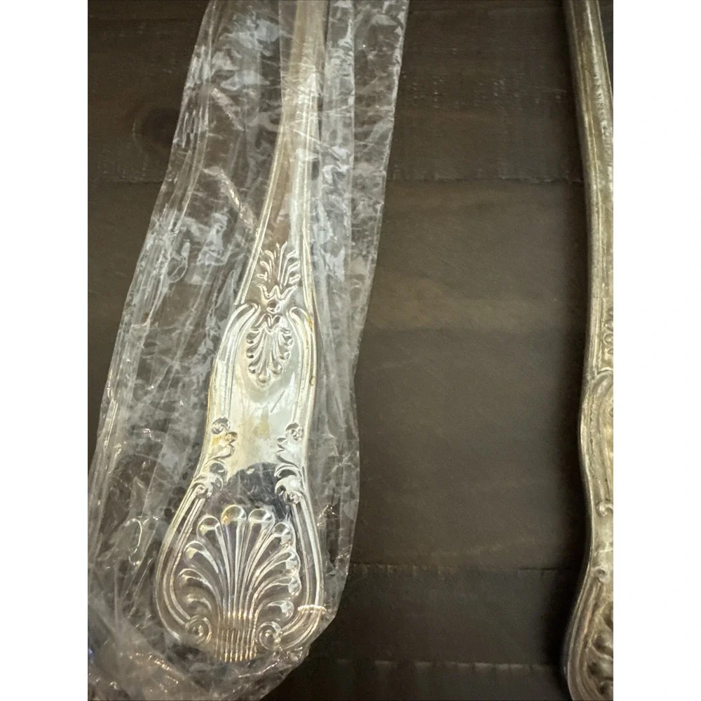 FB Rogers  (FBR14) Set Of 2 Large Solid Serving Salad Set Fork And Spoon Shell